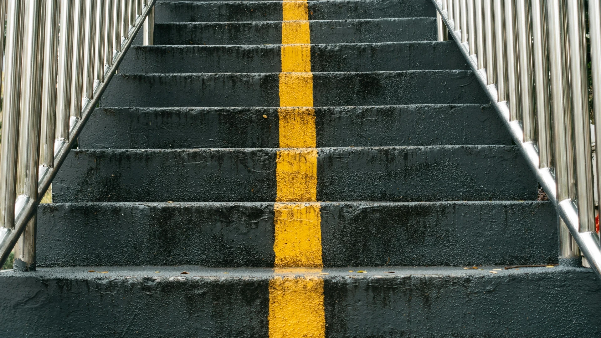 自社物流の構築方法